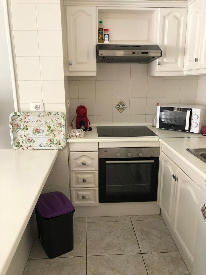 Apartamento De 1 Dormitorio En Victoria Court 2 Los Cristianos. Los Cristianos  Exteriör bild
